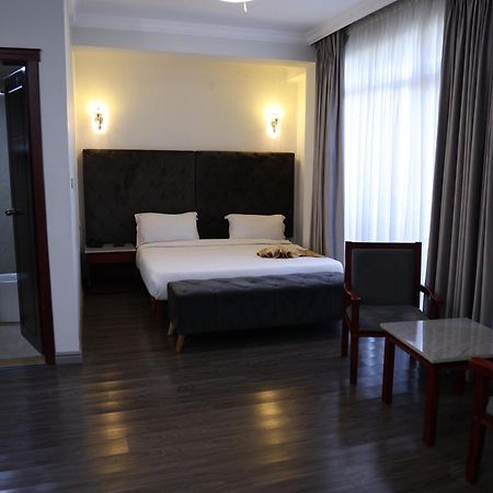 Trinity Hotel Addis Abeba Zewnętrze zdjęcie