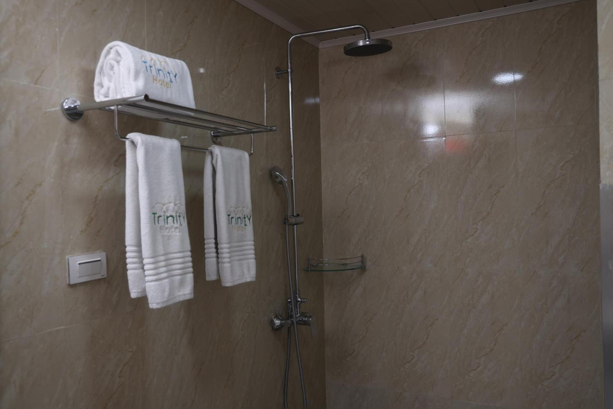 Trinity Hotel Addis Abeba Zewnętrze zdjęcie